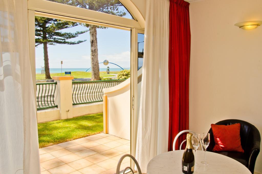 Beachfront Motel Napier Exterior foto